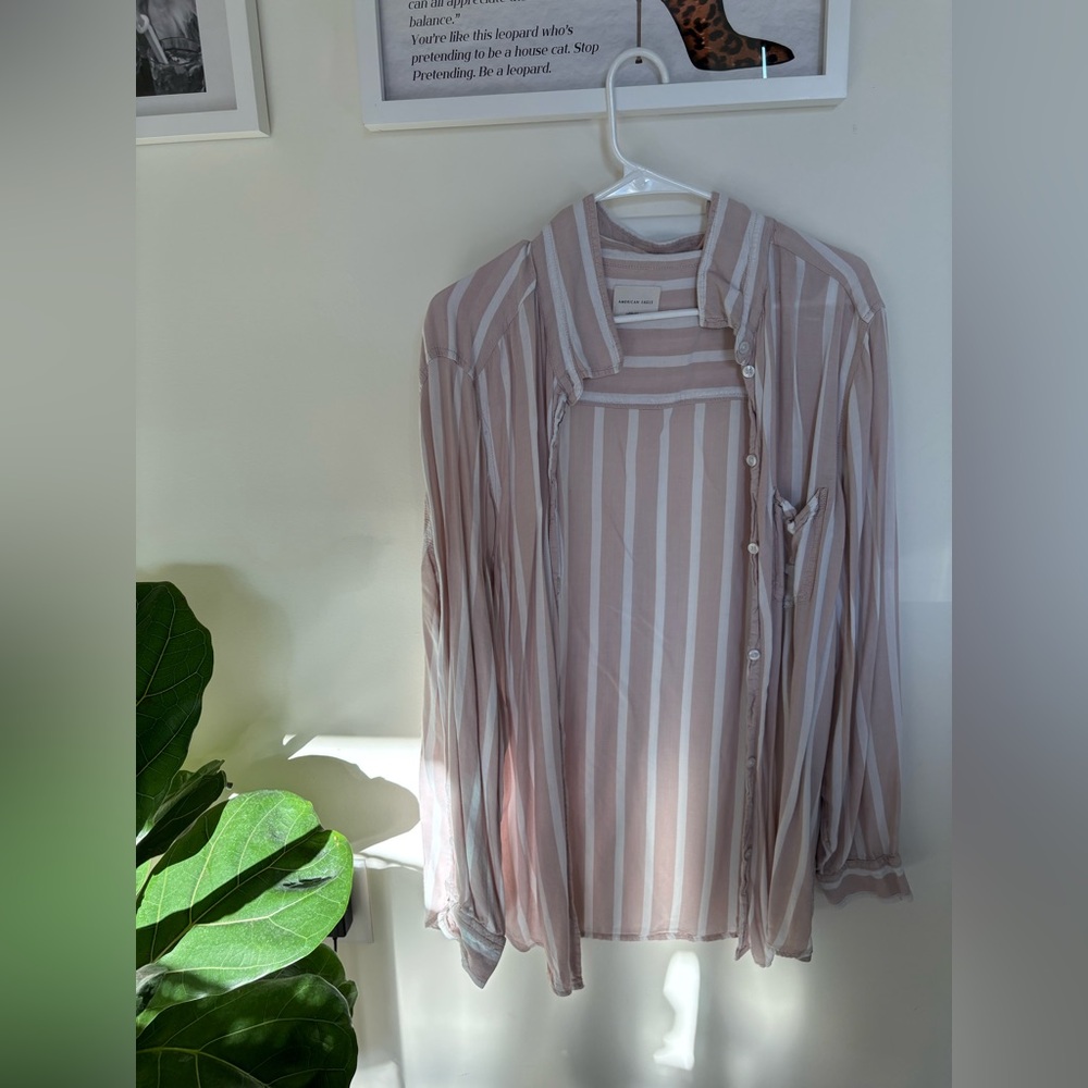 Women’s Button Down Top
